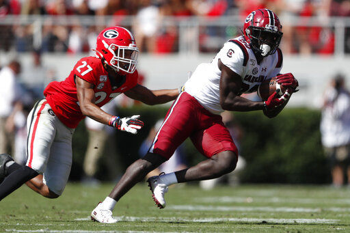 Mukuamu's 3 picks help SC shock No. 3 Georgia 20-17 in 2OT (copy)